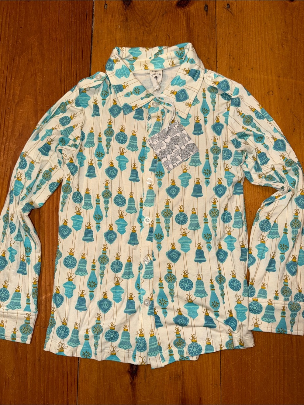 Kate Quinn White Button-Up Shirt with Teal Ornament Print 7 year